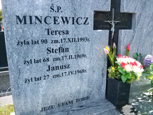 Teresa Mincewicz 1903 Ostrów Mazowiecka - Grobonet - Wyszukiwarka osób pochowanych