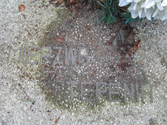 Teresa Mierzwa 1968 Ostrów Mazowiecka - Grobonet - Wyszukiwarka osób pochowanych