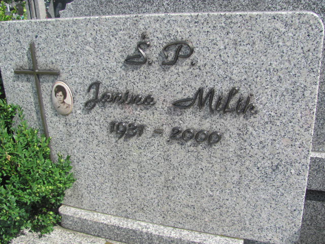 Janina Milik 1930 Ostrów Mazowiecka - Grobonet - Wyszukiwarka osób pochowanych