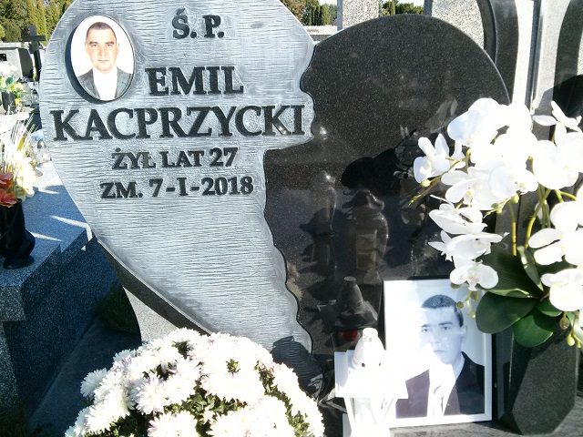 Emil Kacprzycki 1990 Ostrów Mazowiecka - Grobonet - Wyszukiwarka osób pochowanych